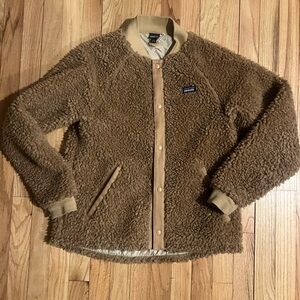 Patagonia Girls Camel color Teddy Jacket